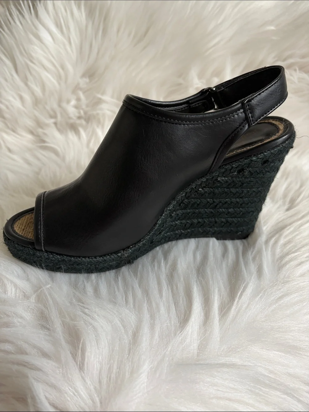 Ruff Hewn sleek black